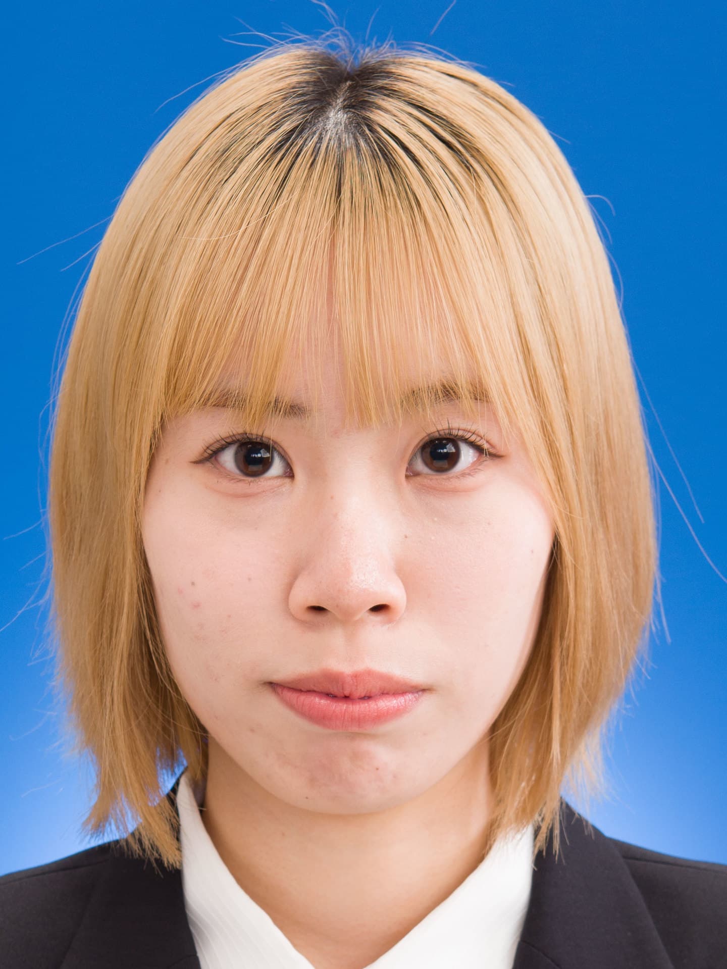 女性のすっぴん写真